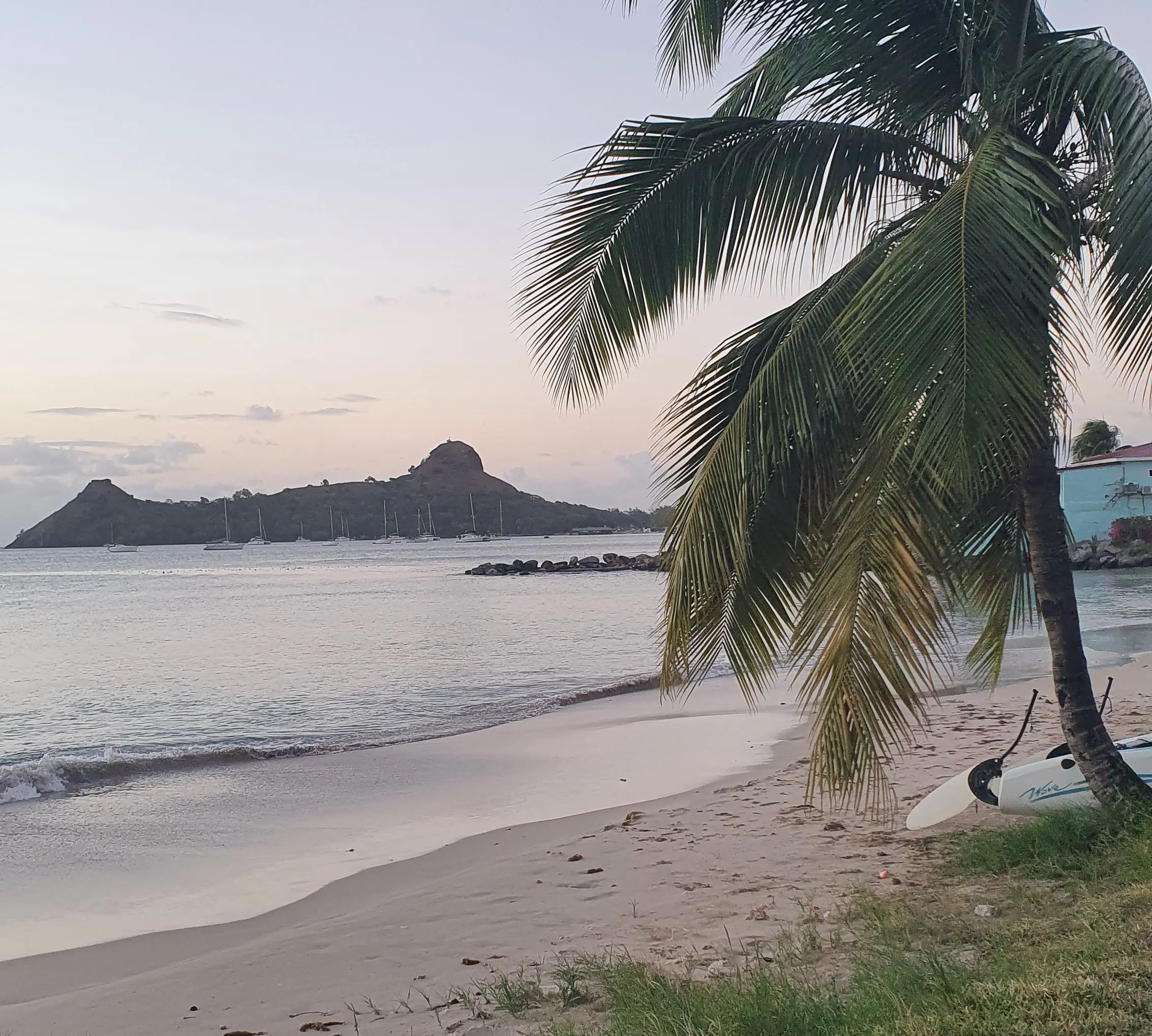 Strand um die Rodney Bay