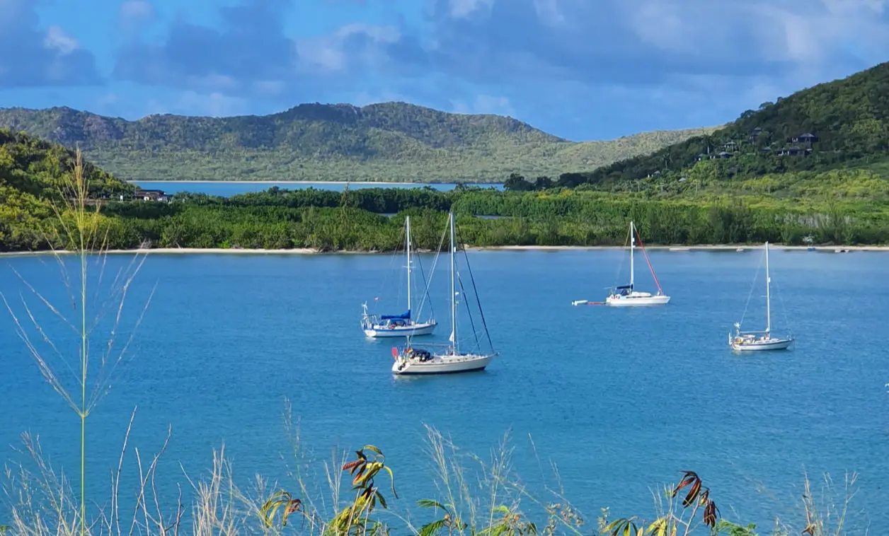 In der Bucht von Jolly Harbour