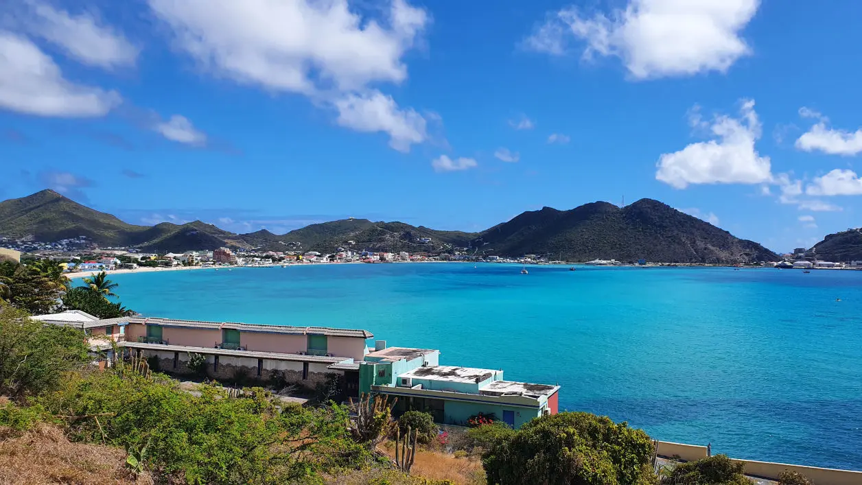 erster Blick auf die Bucht von Philipsburg