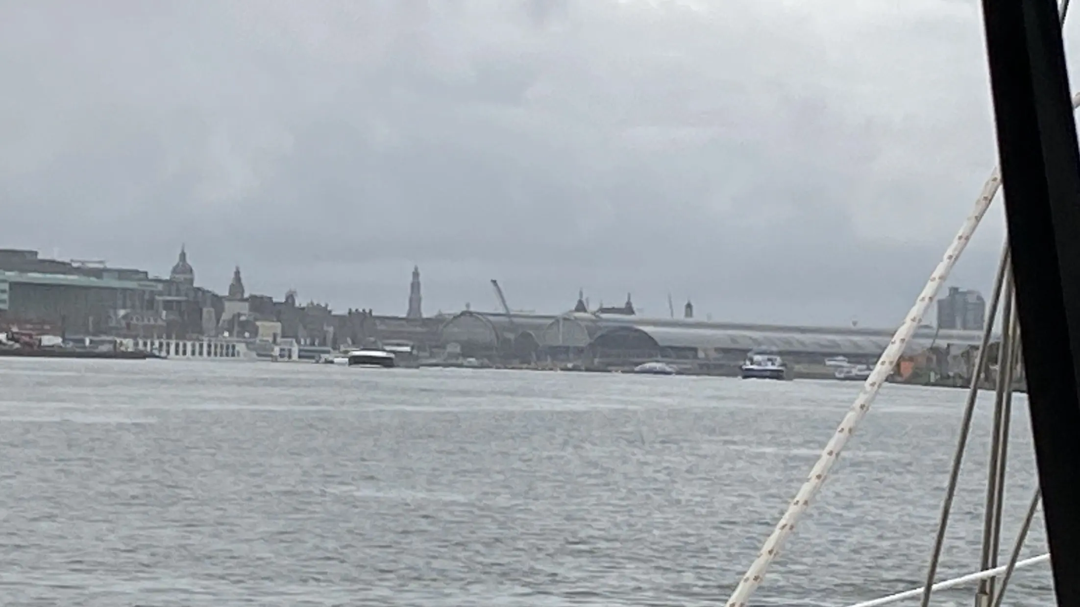 wenig Verkehr in Amsterdam